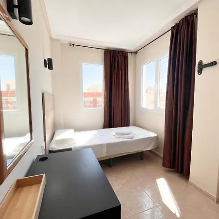 Hotel Marina Elche 2*