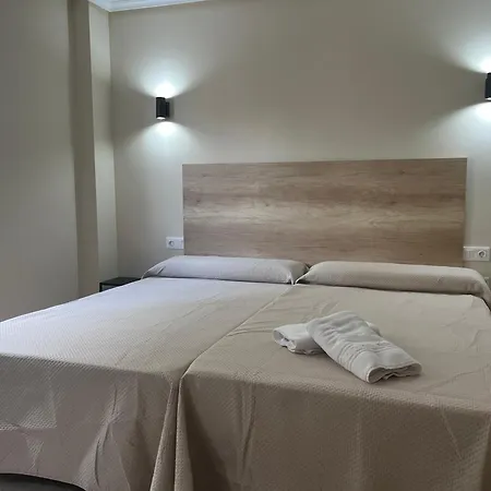 Otel Marina Elche La Mariña